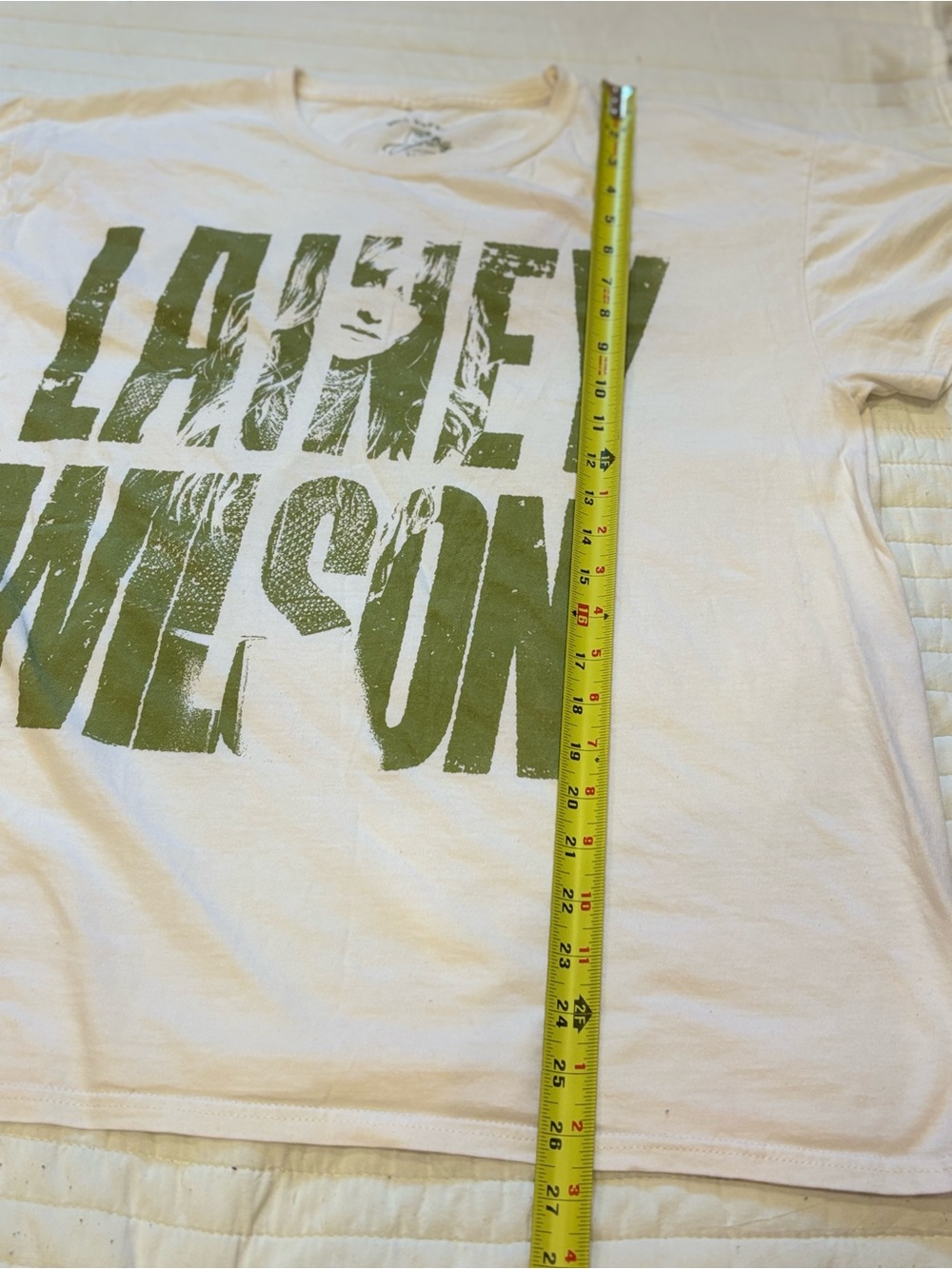 Lainey Wilson Bell Bottom Country Graphic Tee Concert Merch Off White Cream XL - Picture 2 of 6
